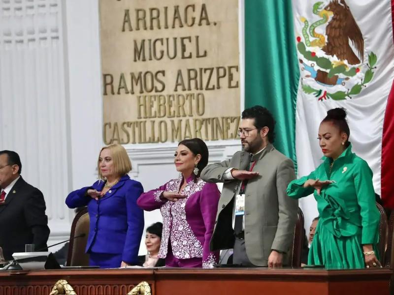 Rinde Clara Brugada segundo informe de gobierno, anuncia colaboración con la UNAM