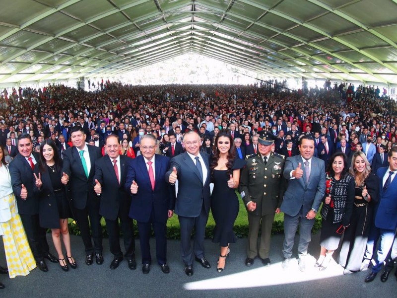 Rinde Martínez Carbajal 1° informe de labores