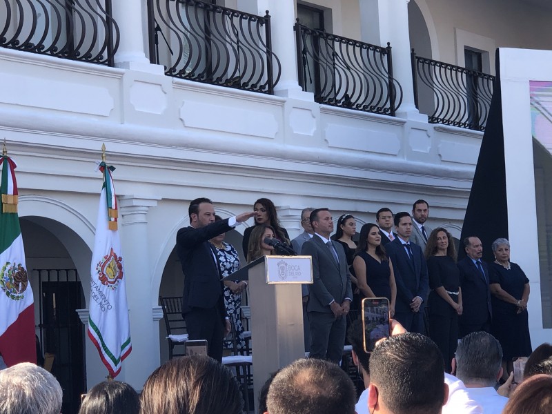 Rinde protesta Juan Manuel de Unanue en Boca del Río