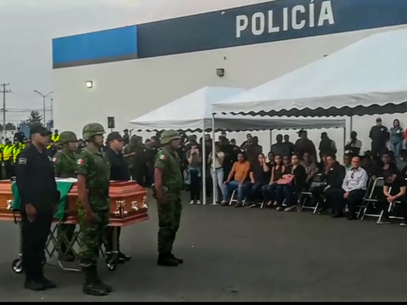 Rinden homenaje a capitán Daniel Torres