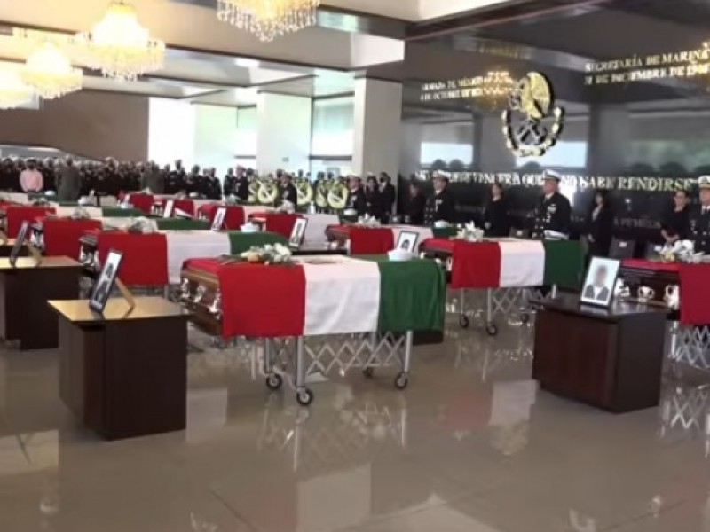 Rinden homenaje a los marinos fallecidos en desplome de helicóptero