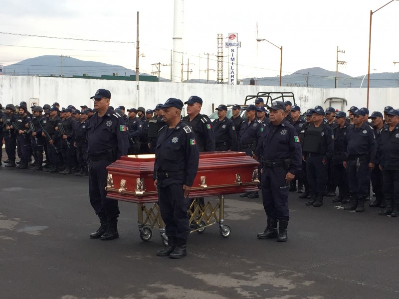 Rinden Homenaje al Comandante Antonio Sandoval