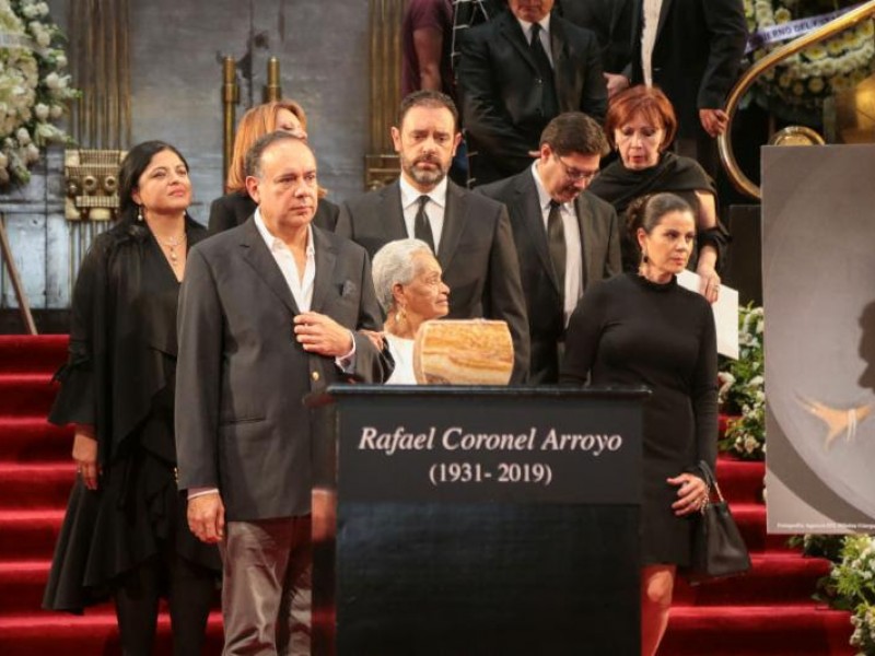 Rinden homenaje luctuoso a Rafael Coronel