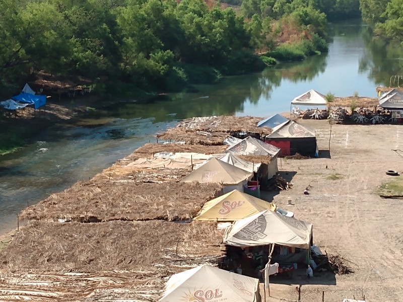 Río Santo Domingo sin medidas anticovid para bañistas