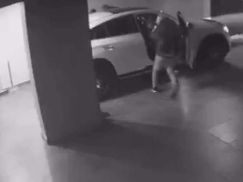 Roban camioneta en Naucalpan