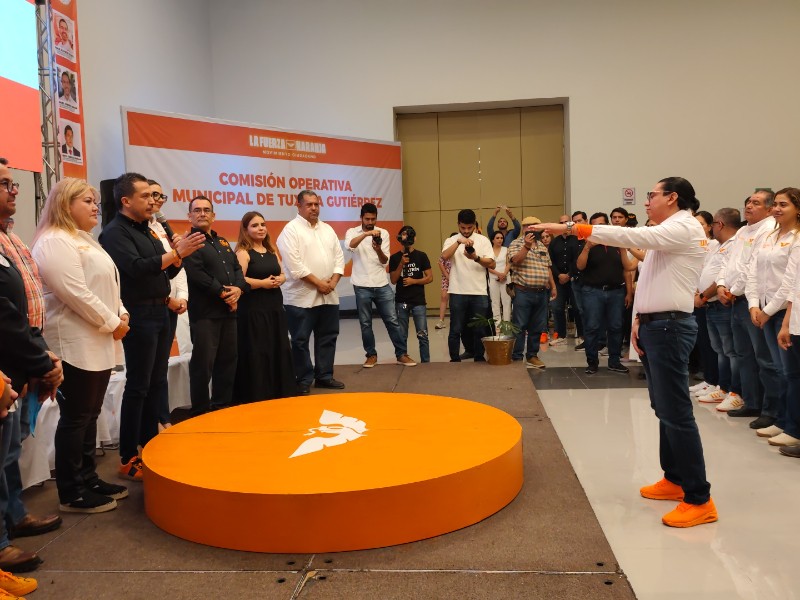 Roberto Gordillo toma protesta como coordinador de Movimiento Ciudadano en Tuxtla Gutiérrez