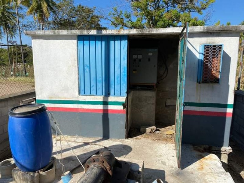 Robos afectan suministro de agua potable en Tehuantepec