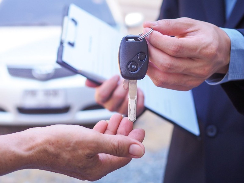 Robos disfrazados: estafas de autos un délito en incremento