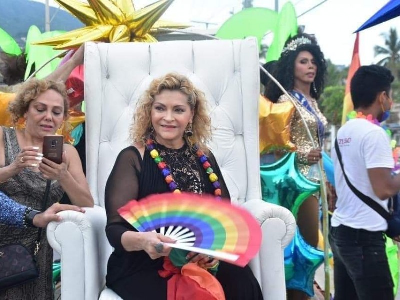 Rocio Banquells llama a Congreso aprobar matrimonio igualitario en Guerrero