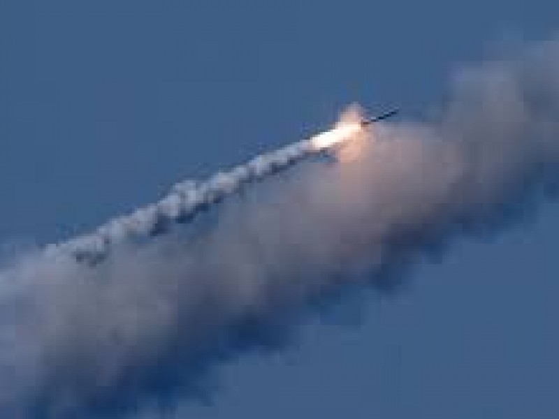 Rusia lanza con éxito misil de alto alcance Kalibr