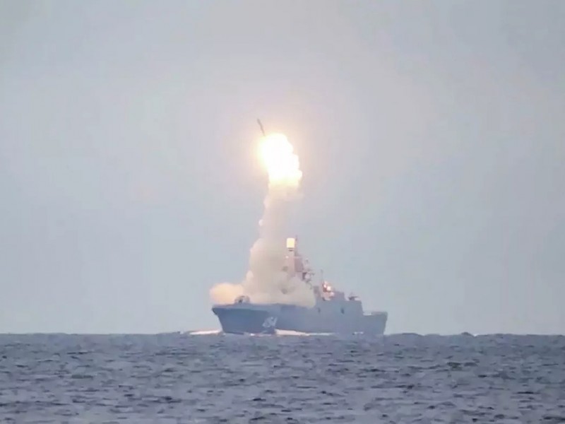 Rusia prueba misil hipersónico Tsirkón en el mar de Barents