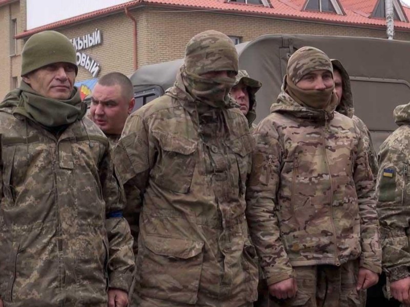 Rusia y Ucrania intercambian prisioneros de guerra
