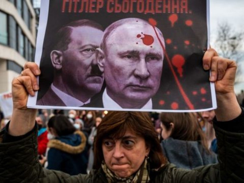 Rusos se manifiestan contra régimen dictatorial de Putin