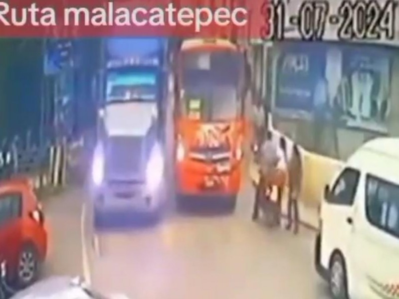 Ruta Malacatepec por echar carreritas casi provoca accidente en Ocoyucan