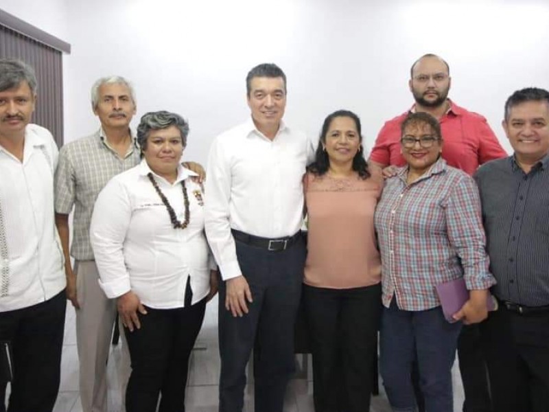 Rutilio Escandón se reúne con Sindicato de Salud