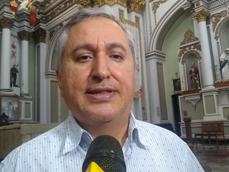 Sacerdotes víctimas de extorsión: advierte rector de catedral