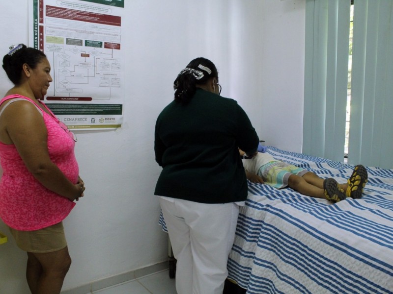 Salud Colima realiza detección temprana de cáncer infantil