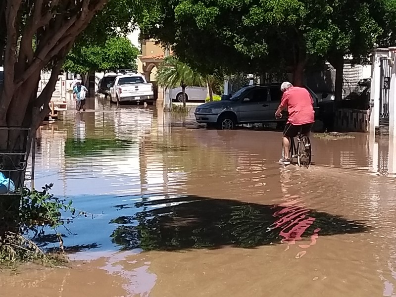 Salud registra 7 mil consultas después de 19-E