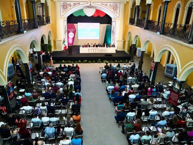 Samuel Borbón rinde su Primer Informe de Gobierno en Álamos