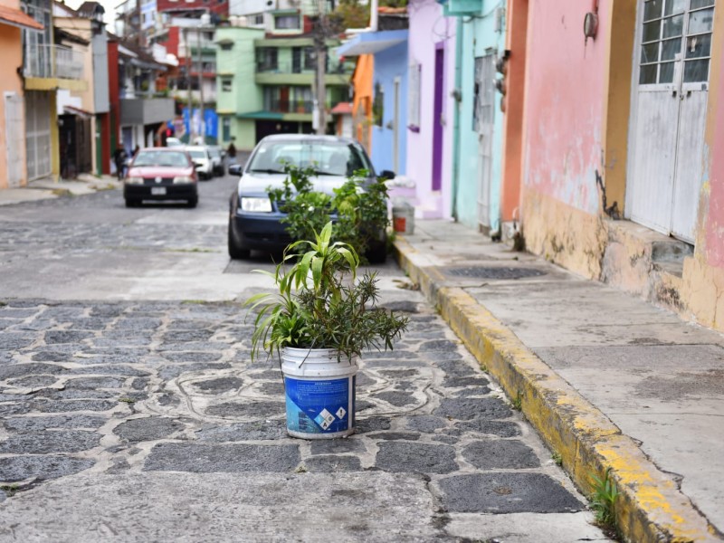 Sancionarán apartado de espacios de estacionamiento