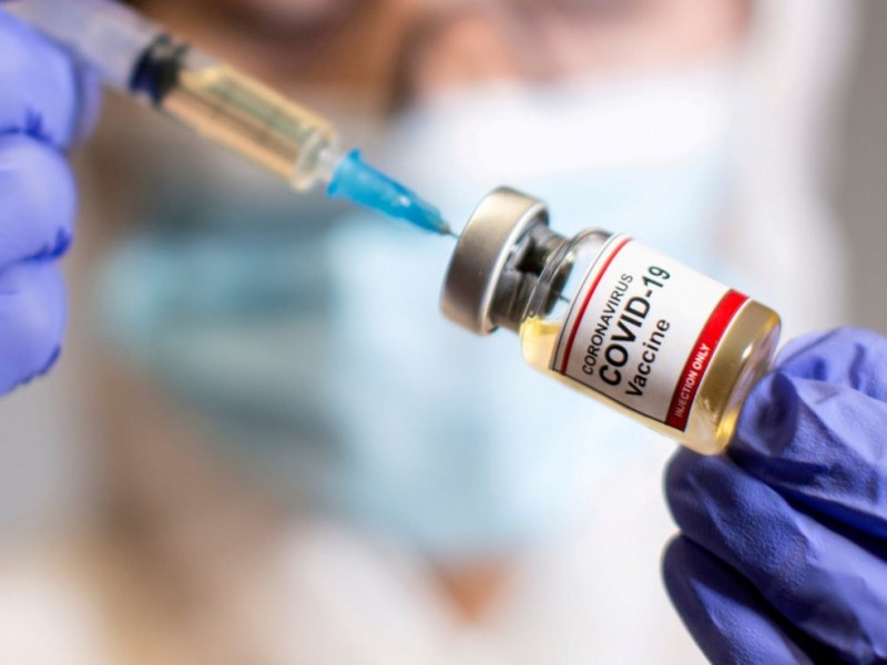 IMSS niega supuesta autorización de polémica aplicación de vacuna