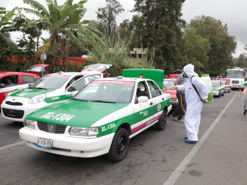 Sanitizan miles de unidades de transporte público, en Veracruz