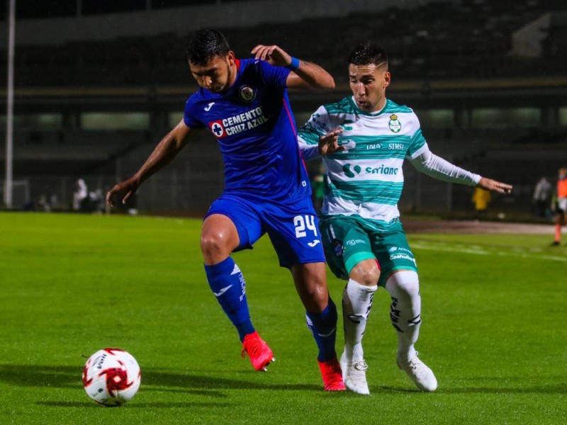 Santos superado por Cruz Azul en su presentación