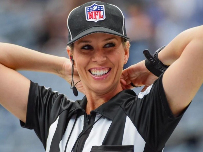 Sarah Thomas hará historia en la NFL