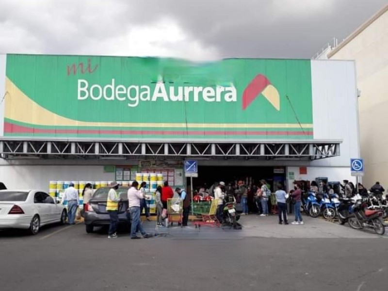 Saturan tiendas de conveniencia pobladores en Libres