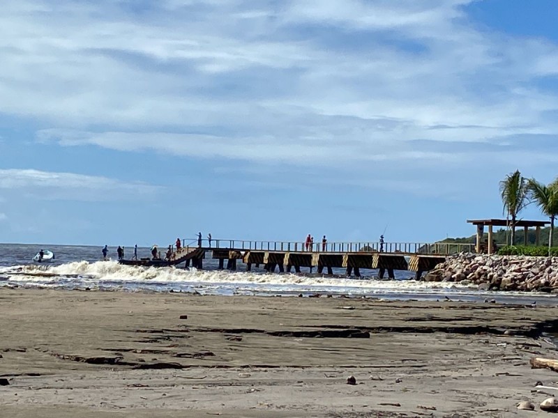 Se abre puerto a la navegación en Zihuatanejo