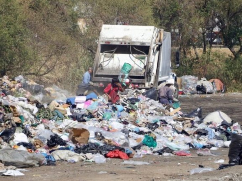 Se agrava crisis de la basura en Oaxaca; autoridad rebasada