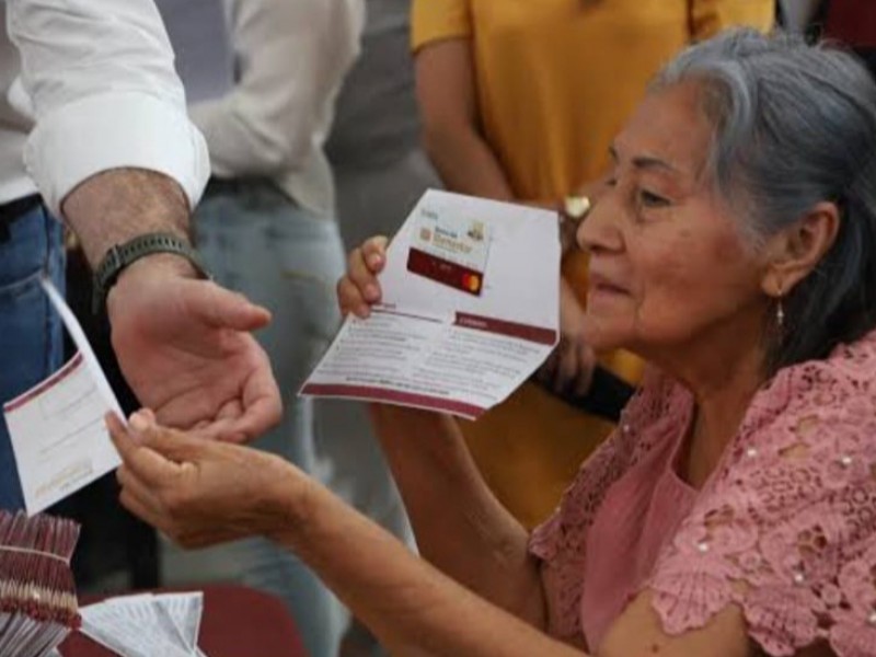 Se amplia por dos días periodo del cambio de tarjeta