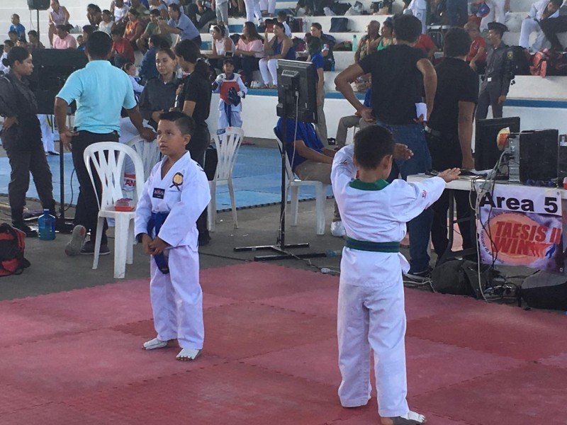 Se busca acercar el deporte a niños y jóvenes