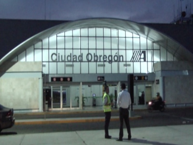 Se cancelan vuelos en Aeropuerto de Obregón