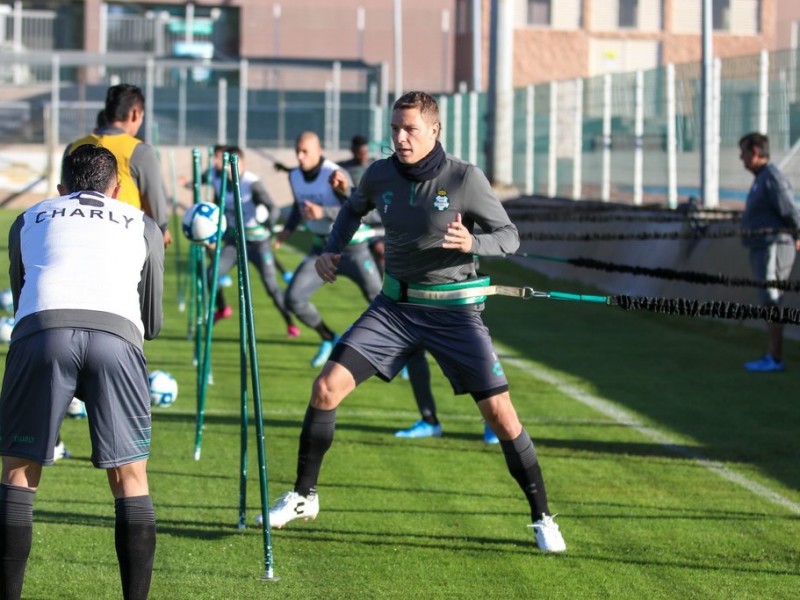 Se cerraron las contrataciones en Santos: Guillermo Almada