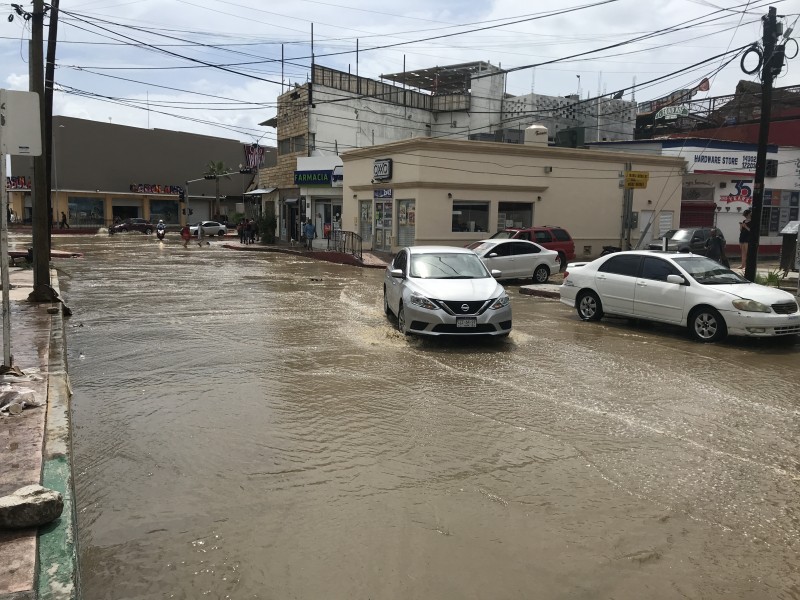 Se colapsa el drenaje en CSL