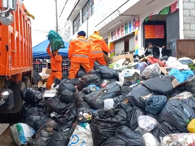 Se desborda basura en pueblo mágico de San Cristóbal