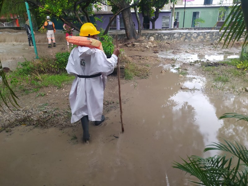 Se desborda Río San Agustín e inunda viviendas en Gutiérrez