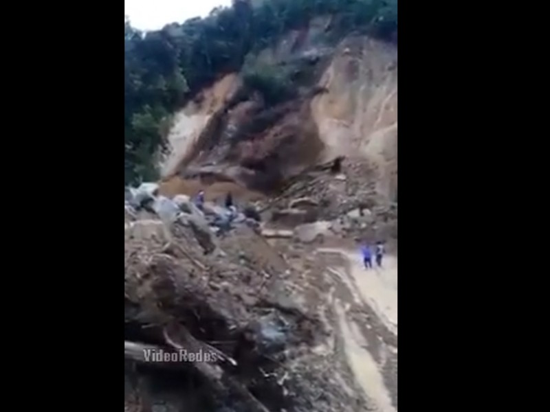 Se deslava un cerro en Cochoapa el Grande
