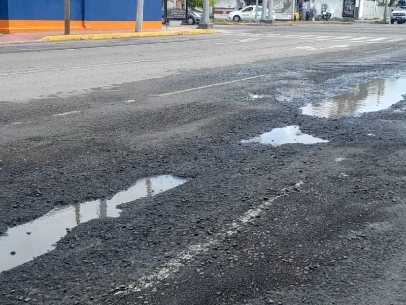 Se desmorona obra vial a meses de su rehabilitación