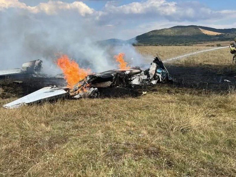 Se desploma avioneta en Purépero