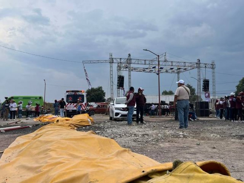 Se desploma lona durante cierre de campaña en Xonacatlán, EDOMEX