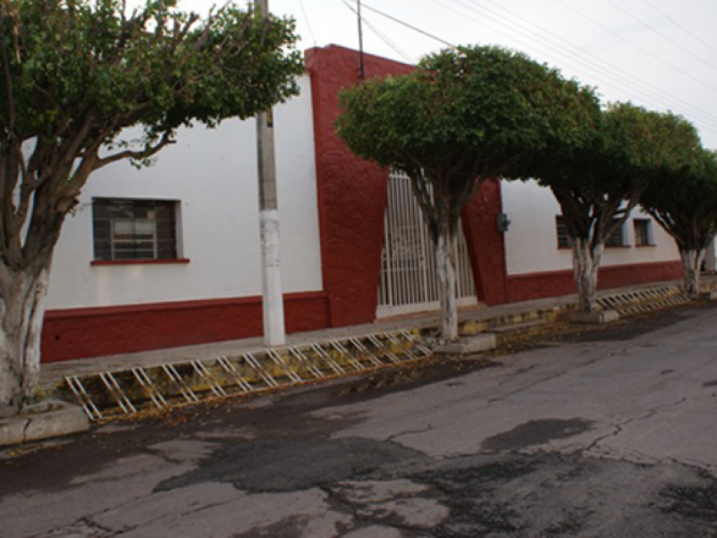 Se detectan más casos de COVID en escuelas de Ahuacatlán