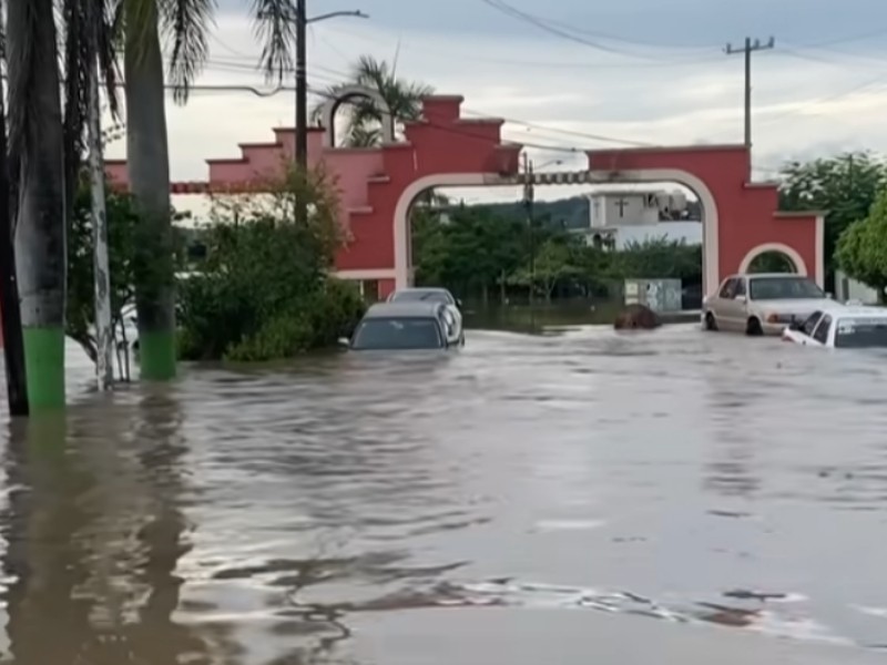 Se disparan costos por daños de lluvias en México