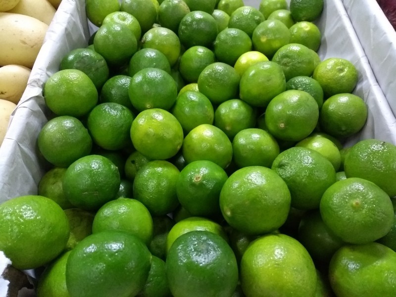 Se encarece precio de pepino y limón por cuaresma