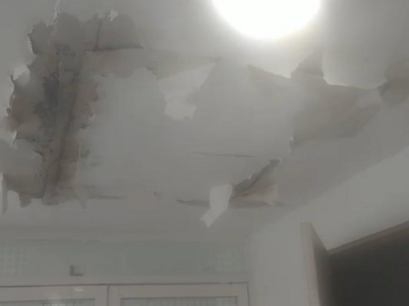 Se filtra techo del hospital general, denuncian trabajadores