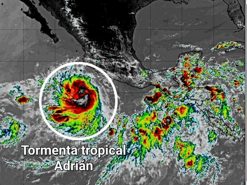 Se forma en el pacifico la TT Adrián