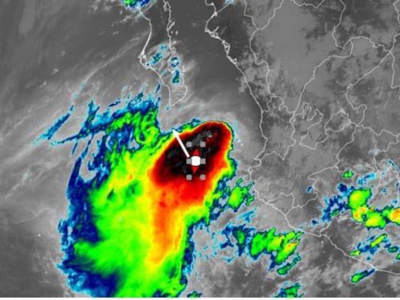 ¡Se fue! “Raymond” se encuentra a 305 kilómetros de Manzanillo