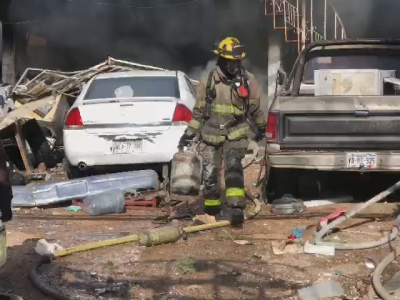 Se genera explosión en vivienda de calle cinco de febrero