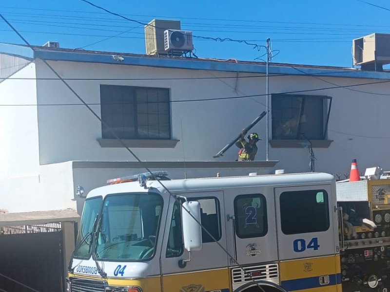 Se genera explosión en vivienda por fuga de gas en colonia rodeo